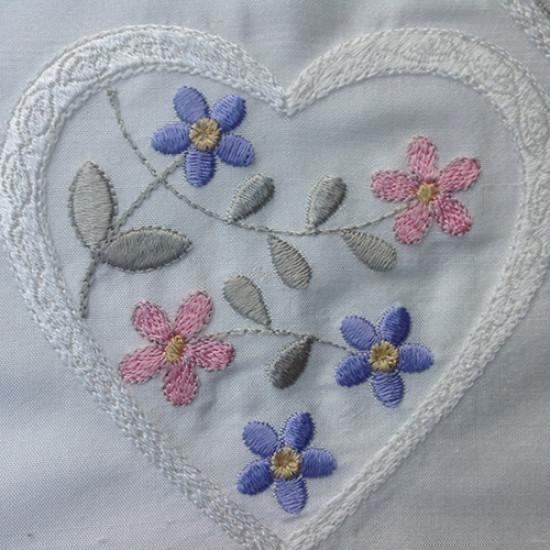 Delicate Floral Hearts 1