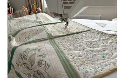 Joining embroidered quilt blocks QYAG part 3