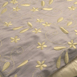 Dainty Vines Fabric Block