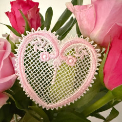 Free Standing Lace Heart 2026