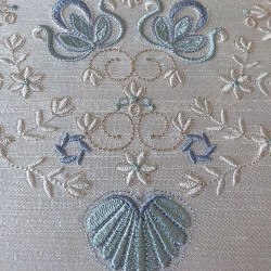 Royal Heirloom 4